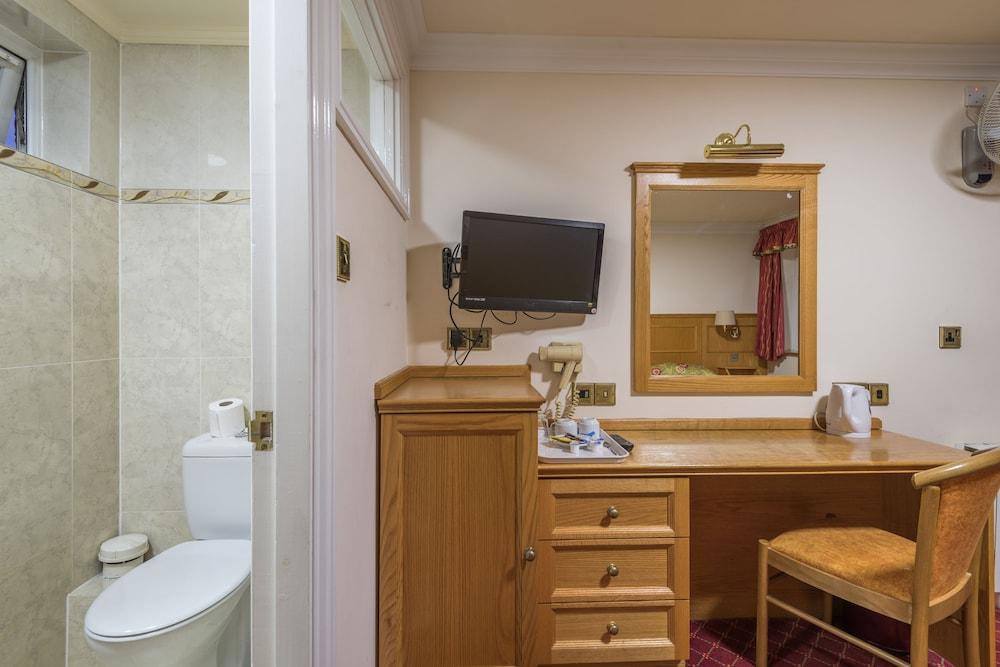 Viking Hotel Лондон Екстериор снимка