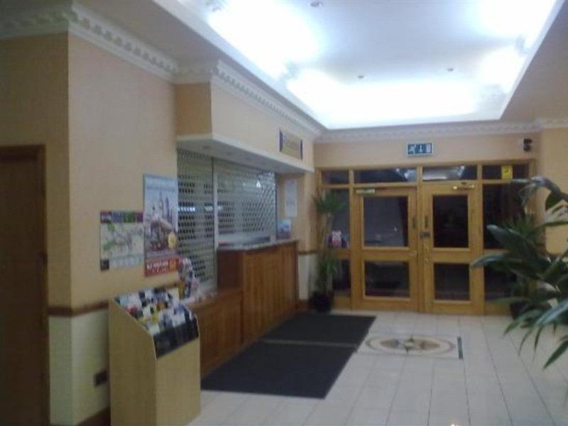 Viking Hotel Лондон Екстериор снимка