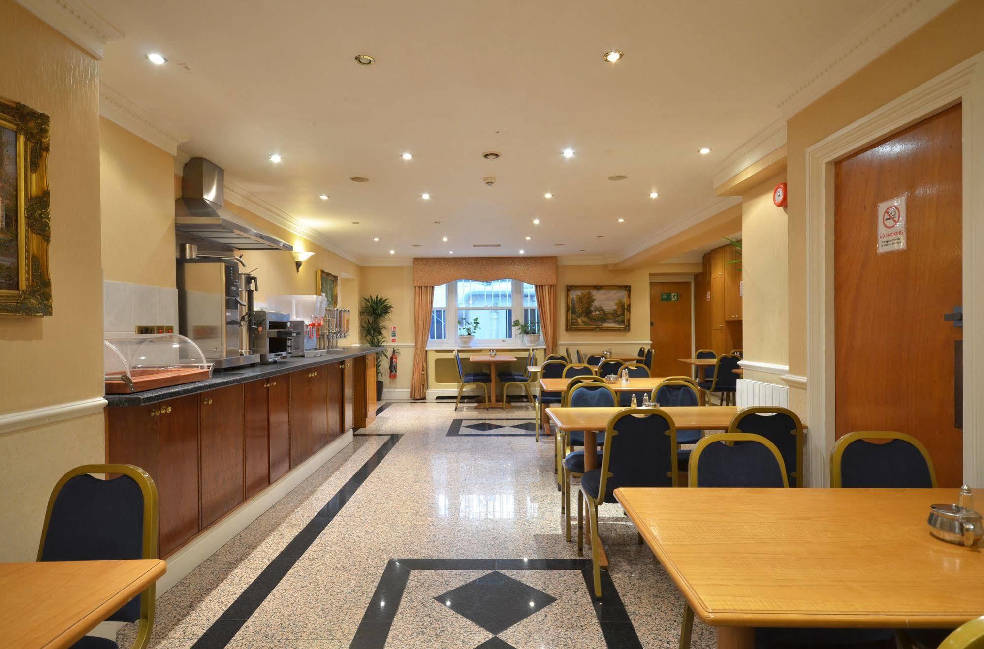 Viking Hotel Лондон Екстериор снимка