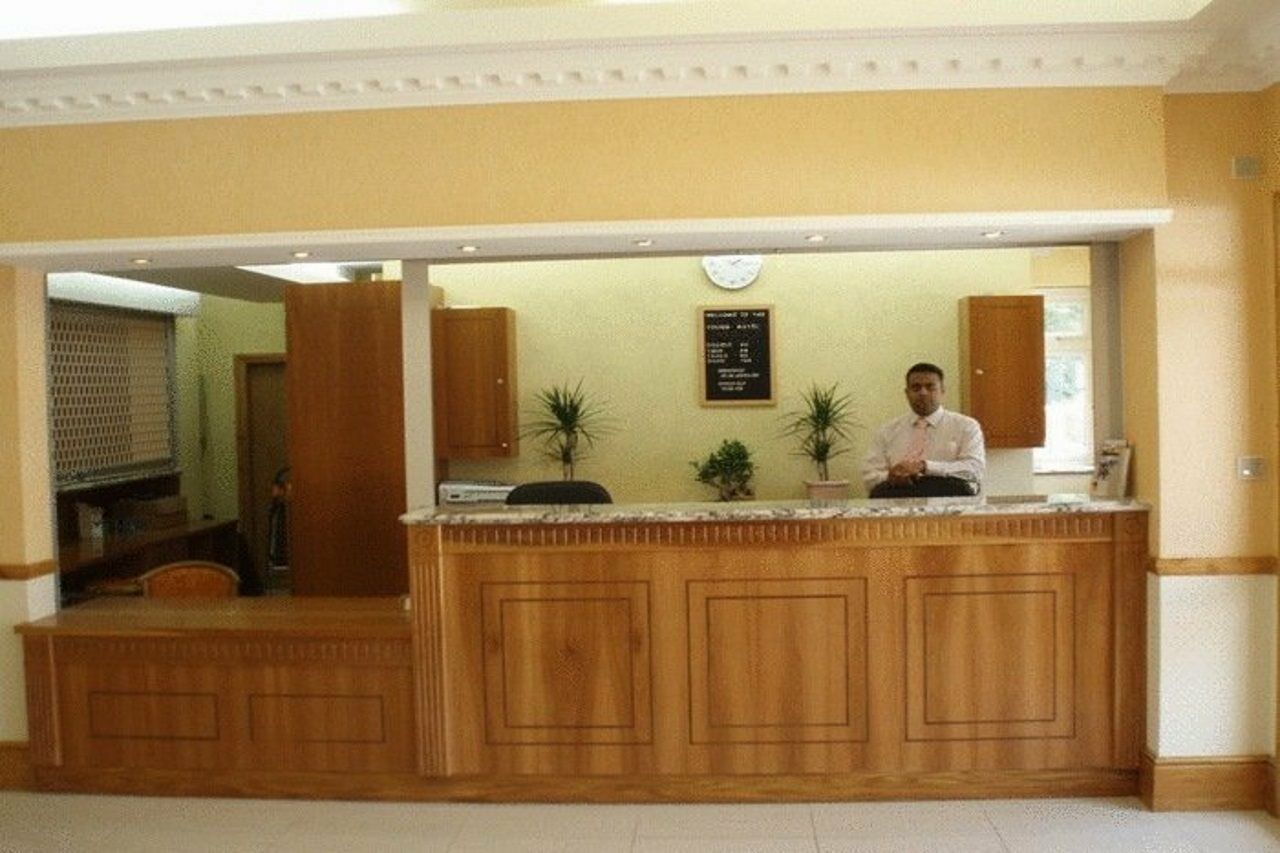 Viking Hotel Лондон Екстериор снимка